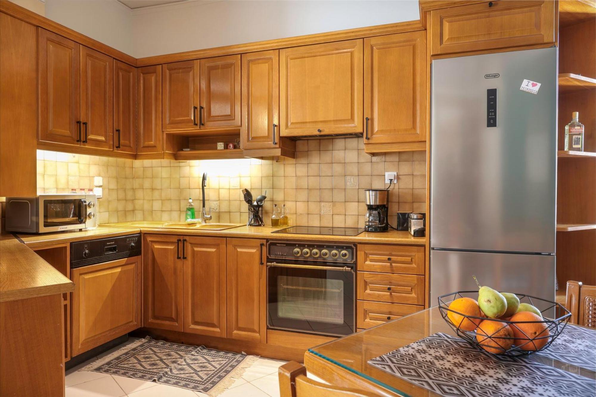 Renaissance City Apartment "By Checkin" Iraklion Buitenkant foto